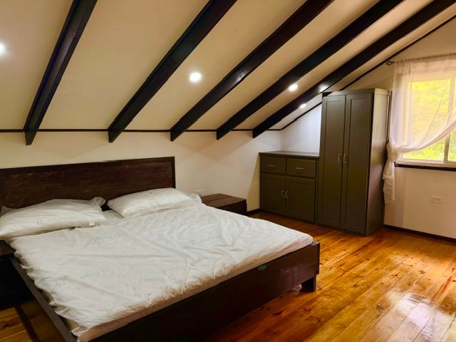 The king bedroom